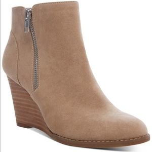 MADDEN GIRL Gates Zip Booties Tan Sze 7